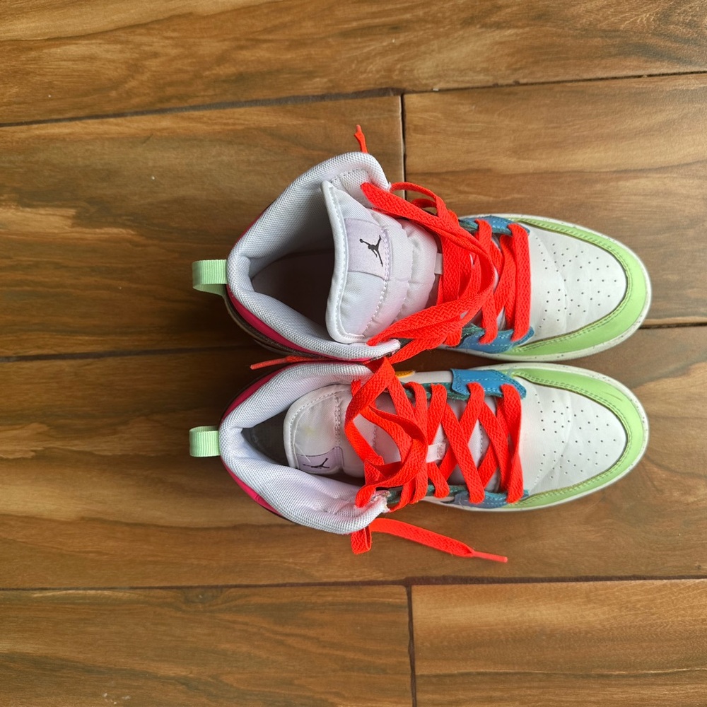 Multicolor High-Top Sneakers Design
